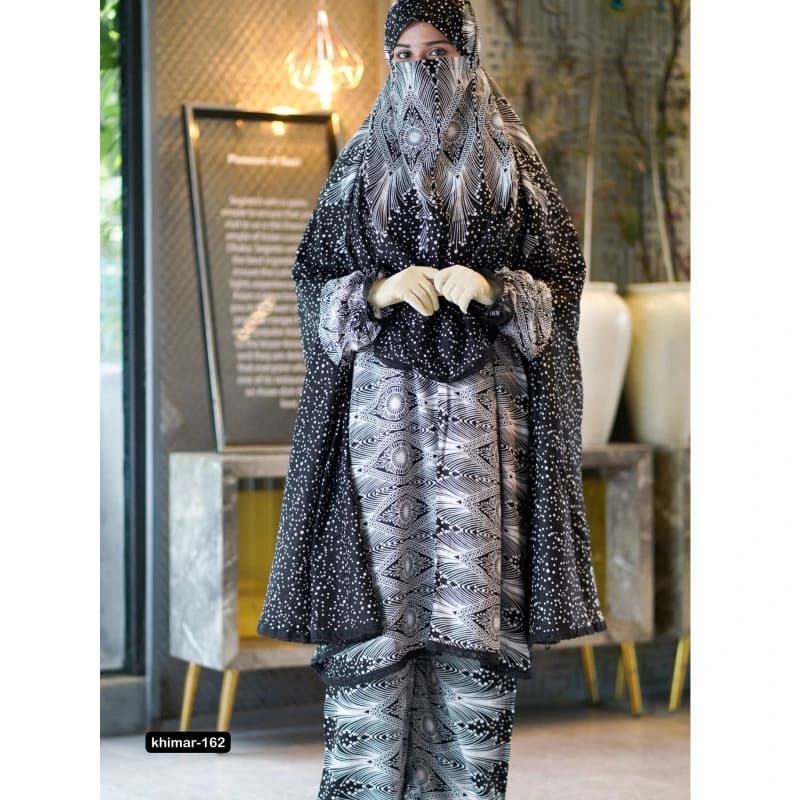 1771237226550_khimar 2.webp