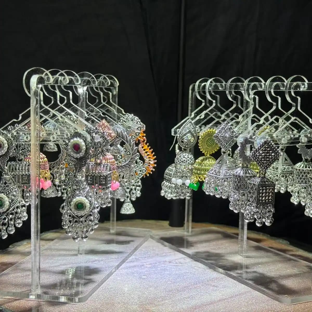 1774788465079_jhumka stand.webp